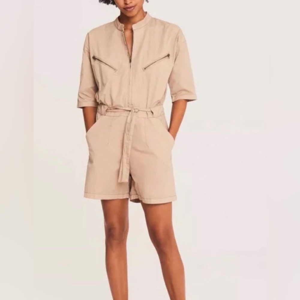 NWT Ba&sh Cristina romper. Super cute . 100% cotton